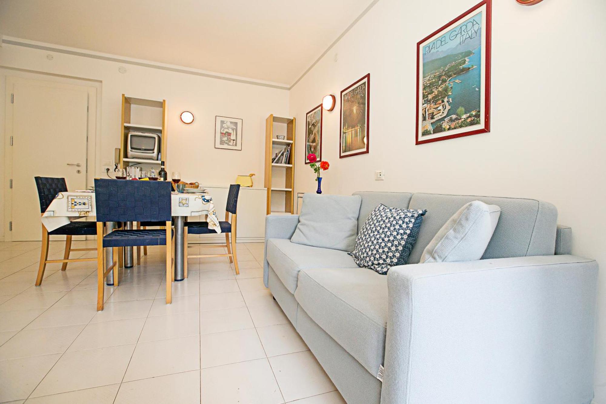 Residenza Lago D'Argento - Happy Rentals ริวาเดลการ์ดา ภายนอก รูปภาพ