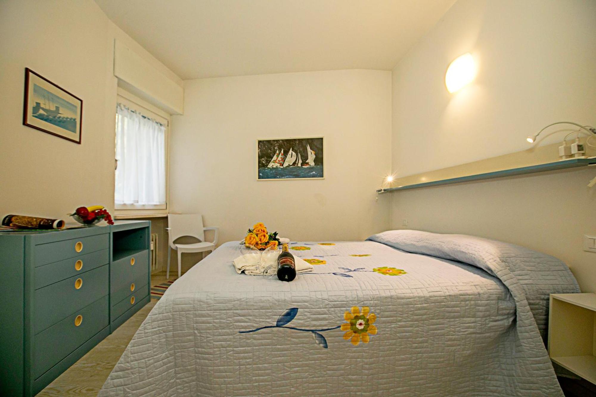 Residenza Lago D'Argento - Happy Rentals ริวาเดลการ์ดา ภายนอก รูปภาพ