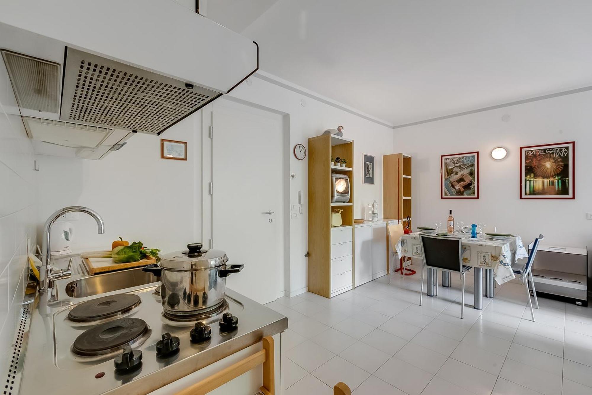 Residenza Lago D'Argento - Happy Rentals ริวาเดลการ์ดา ภายนอก รูปภาพ